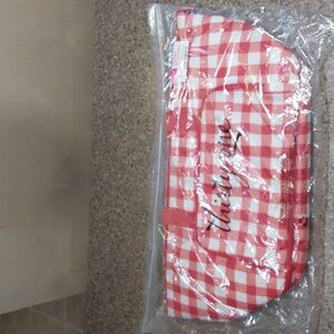 Thirty One Spring Plaid Bake And Take Party Cooler 13"Hx 3"x 16.25"L x 10.25"D